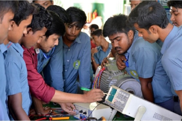 Dalmia Bharat Foundation to open 8 new DIKSHa centres in FY24, aims to skill 1 lakh youth by 2030